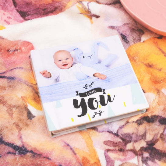 Design your own: 4x4 deluxe photo books