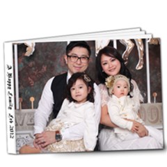 a happy family 8R V.1L - 9x7 Deluxe Photo Book (20 pages)