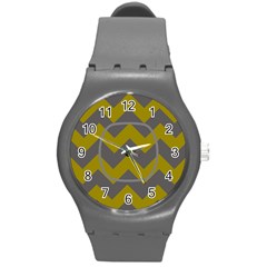 Gray/Yellow Chevron sport watch - Round Plastic Sport Watch (M)