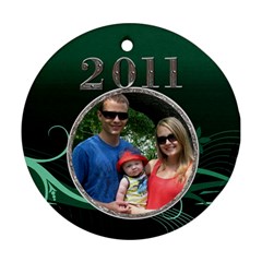 Green 2011 Round Ornament - Ornament (Round)