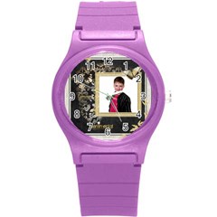 Sentimental Watch - Round Plastic Sport Watch (S)