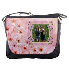 Pink daisy messenger Bag