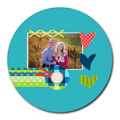 Playful Hearts - Round Mousepad