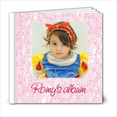 Romy c family - 6x6 Photo Book (20 pages)