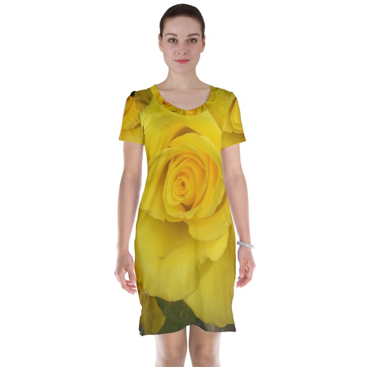 Yellow rose Short Sleeve Nightdress