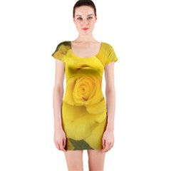 Yellow Rose Short Sleeve Bodycon Dress by glendatartist