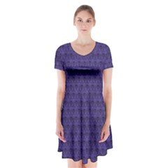 HM Glare Dress - Short Sleeve V-neck Flare Dress