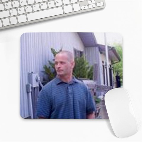 Me By Howard Dailey 9.25 x7.75  Mousepad - 1