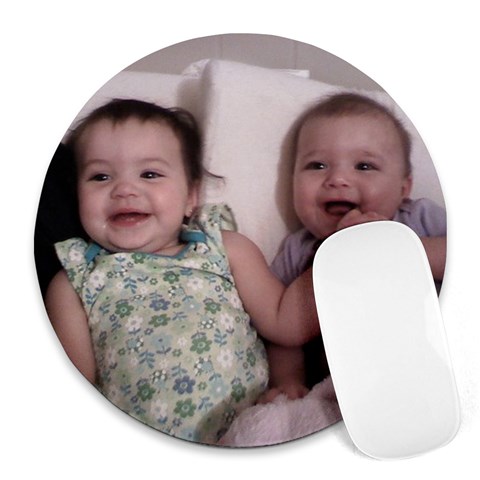 Bay And Iz  By Kelly Mullis 8 x8  Round Mousepad - 1