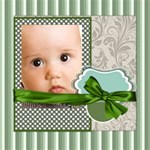 green gift box 1